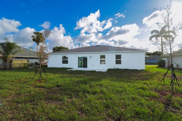 2061 SE Mantua Street, Port St. Lucie, Port St Lucie, FL 34952