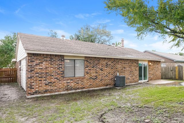 17611 Ranch Country Road, Hockley, TX 77447
