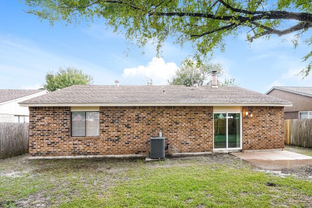 17611 Ranch Country Road, Hockley, TX 77447