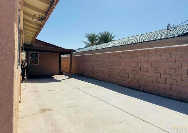 52121 Avenida Velasco, La Quinta, CA 92253