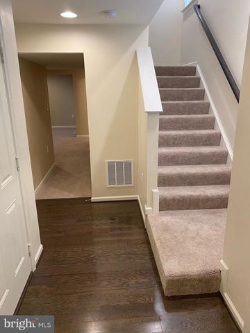 37 CECILY WAY, Ranson, WV 25438