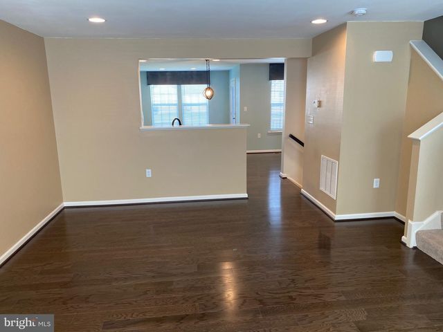 37 CECILY WAY, Ranson, WV 25438