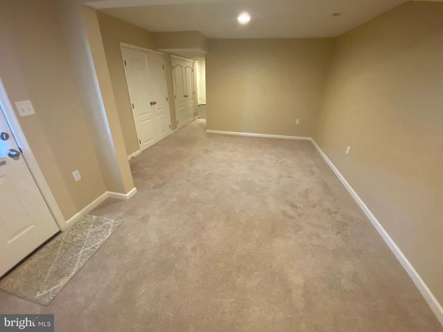 37 CECILY WAY, Ranson, WV 25438
