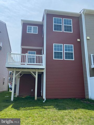 37 CECILY WAY, Ranson, WV 25438