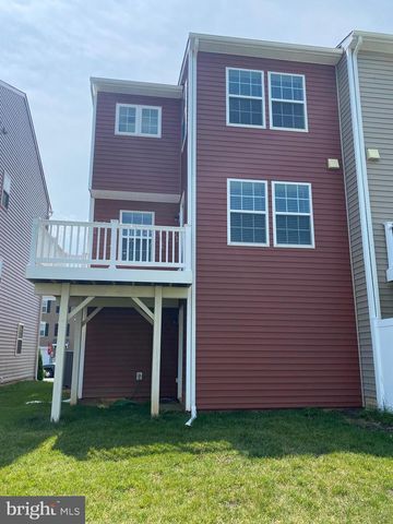 37 CECILY WAY, Ranson, WV 25438