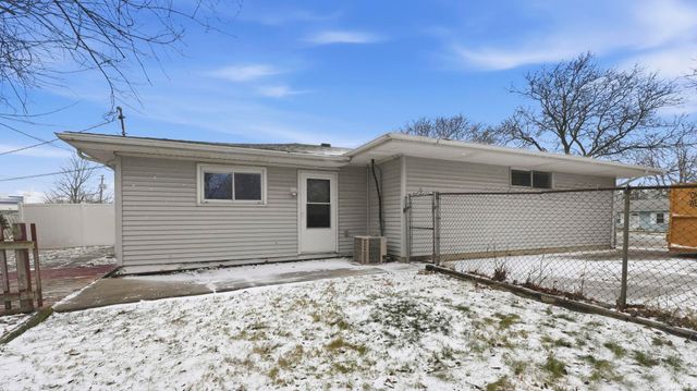 720 E Camden Drive, Fort Wayne, IN 46825