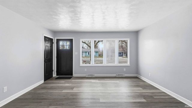 720 E Camden Drive, Fort Wayne, IN 46825