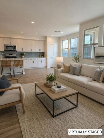 1233 Calle Pomelo 3, Chula Vista, CA 91913