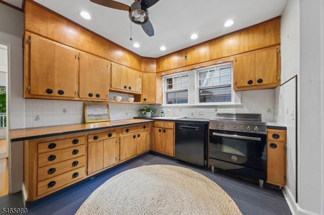 15 Patton Pl, Montclair Twp., NJ 07043