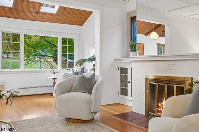 15 Patton Pl, Montclair Twp., NJ 07043