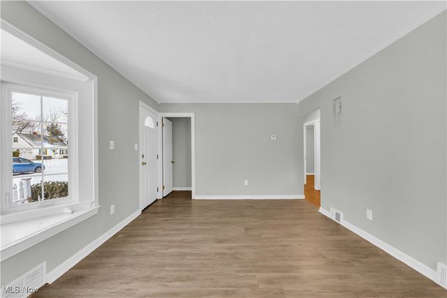 25500 Briardale Avenue, Euclid, OH 44132