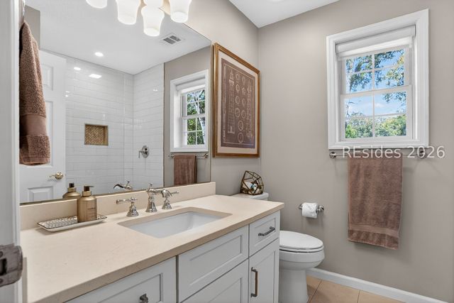 7 Regent Ave, Bluffton, SC 29910