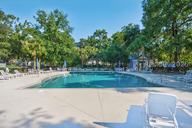 7 Regent Ave, Bluffton, SC 29910