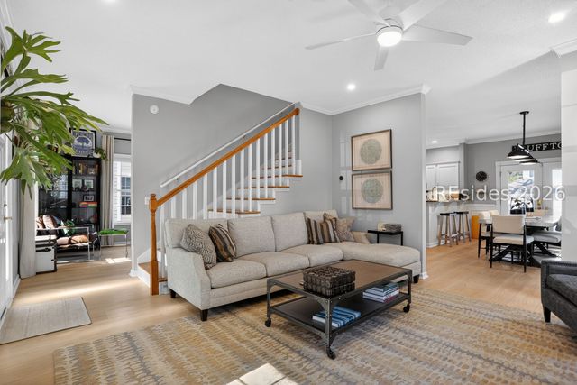 7 Regent Ave, Bluffton, SC 29910