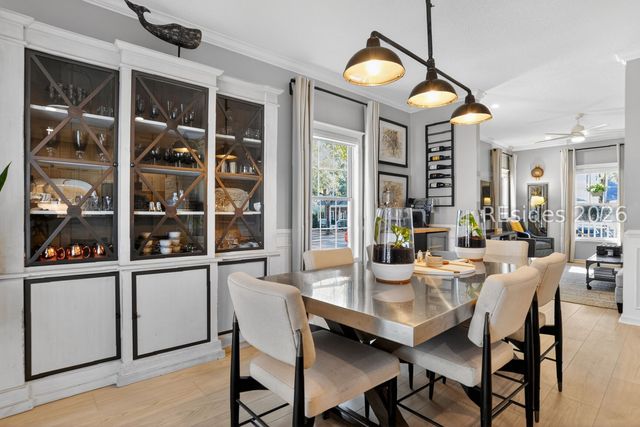 7 Regent Ave, Bluffton, SC 29910