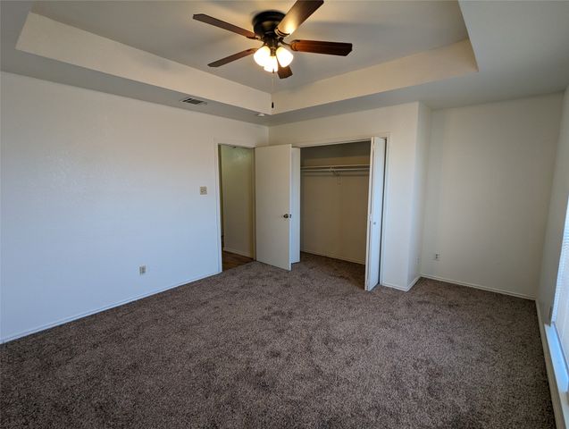 212 Lanham Court, White Settlement, TX 76108