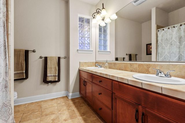 3183 Agassi Lane, Redding, CA 96002