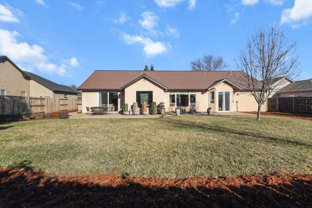 3183 Agassi Lane, Redding, CA 96002