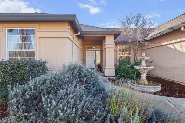 3183 Agassi Lane, Redding, CA 96002