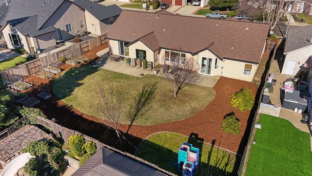 3183 Agassi Lane, Redding, CA 96002