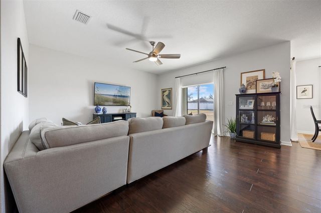 626 GARDEN OAKS SQUARE, Seffner, FL 33584