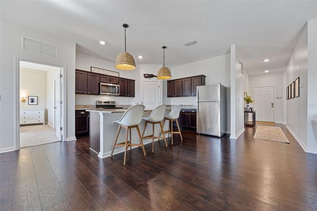 626 GARDEN OAKS SQUARE, Seffner, FL 33584