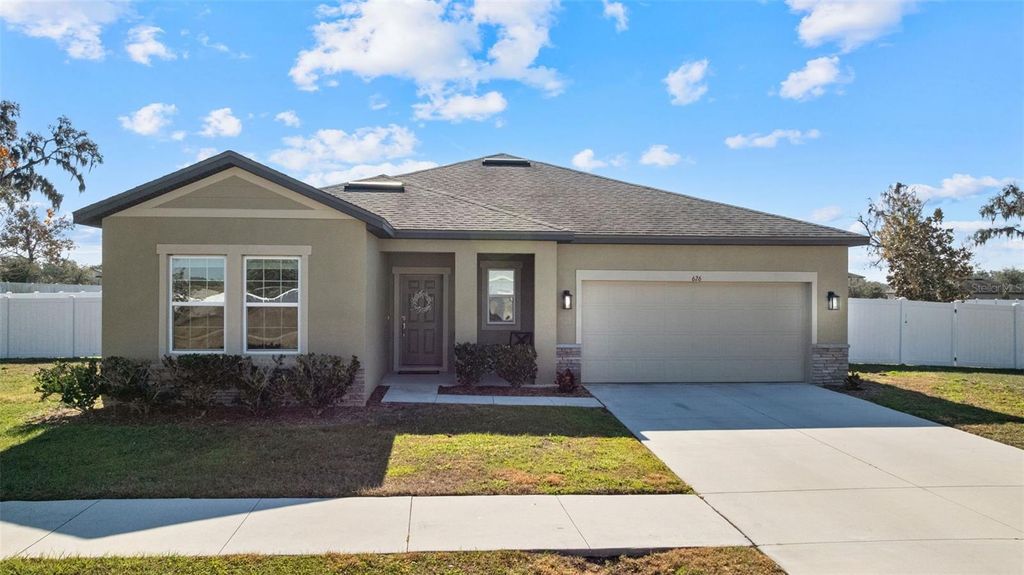 626 GARDEN OAKS SQUARE, Seffner, FL 33584