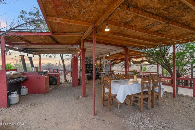9160 W Lazy Be Place, Tucson, AZ 85735
