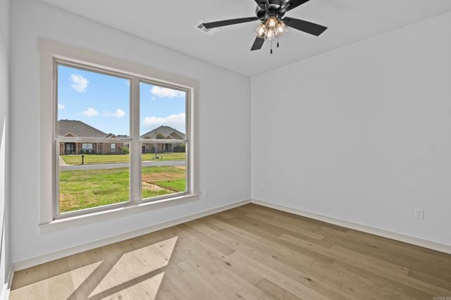 2390 Lakewood Circle, Cabot, AR 72023