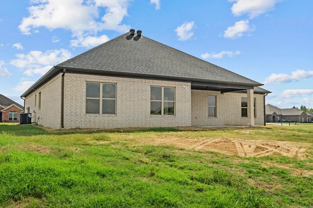 2390 Lakewood Circle, Cabot, AR 72023
