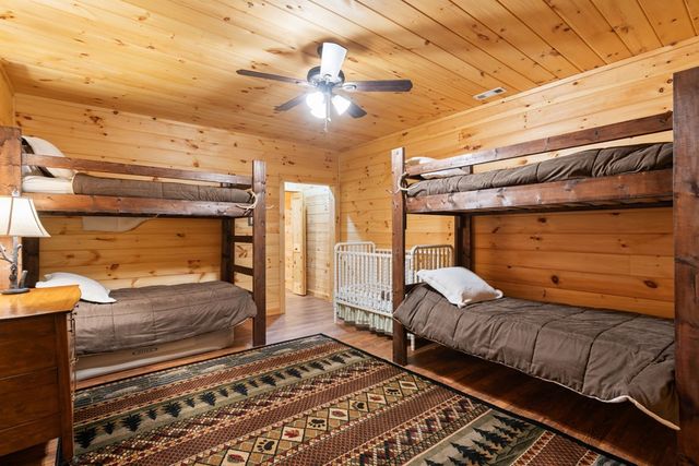 197 Cashes Valley Overlook, Cherry Log, GA 30522