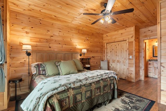 197 Cashes Valley Overlook, Cherry Log, GA 30522