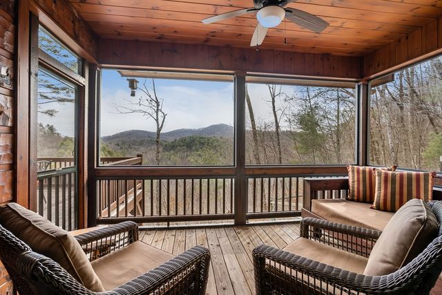 197 Cashes Valley Overlook, Cherry Log, GA 30522