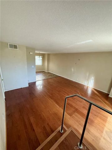 13080 Dronfield 3, Sylmar, CA 91342