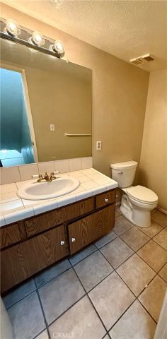 13080 Dronfield 3, Sylmar, CA 91342