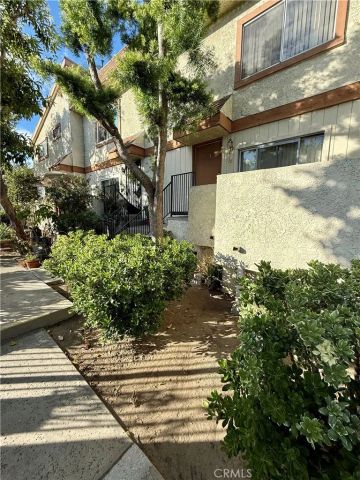 13080 Dronfield 3, Sylmar, CA 91342