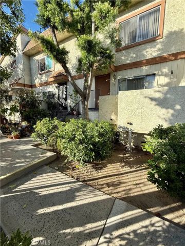 13080 Dronfield 3, Sylmar, CA 91342