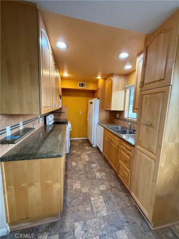 13080 Dronfield 3, Sylmar, CA 91342