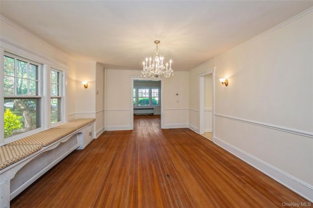 102 Reid Avenue, Port Washington, NY 11050