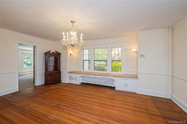 102 Reid Avenue, Port Washington, NY 11050