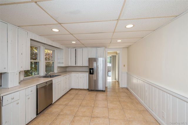 102 Reid Avenue, Port Washington, NY 11050