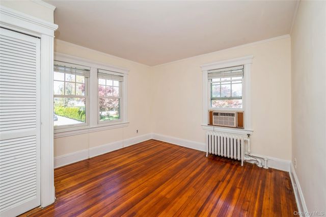 102 Reid Avenue, Port Washington, NY 11050