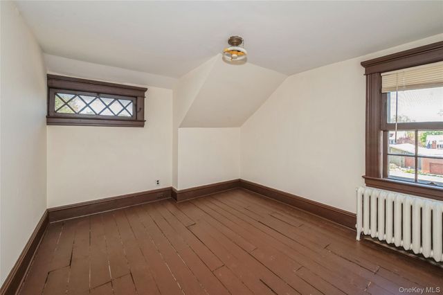 102 Reid Avenue, Port Washington, NY 11050