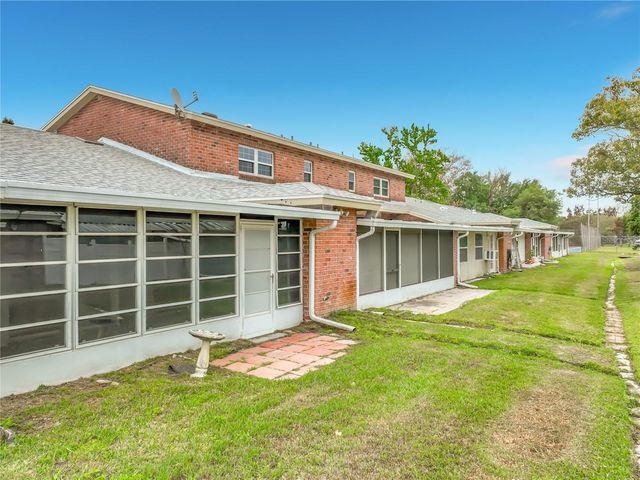 1264 VILLAGE WAY, Orlando, FL 32807