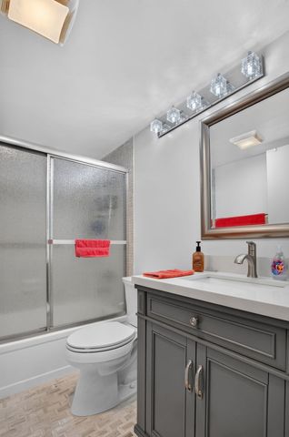 2008 EXETER A 2008, Boca Raton, FL 33434