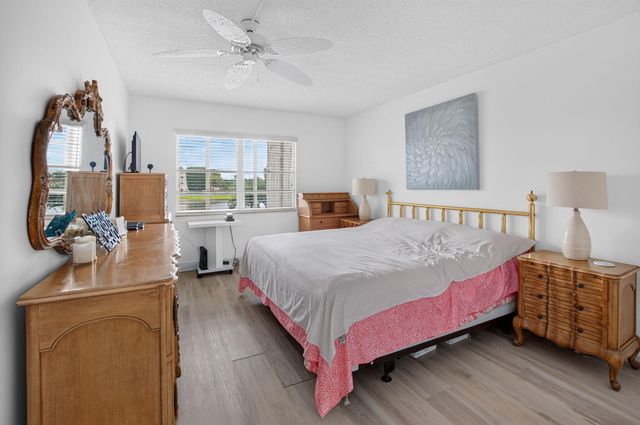2008 EXETER A 2008, Boca Raton, FL 33434