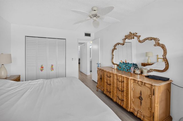 2008 EXETER A 2008, Boca Raton, FL 33434
