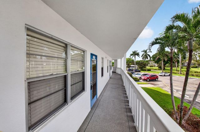 2008 EXETER A 2008, Boca Raton, FL 33434
