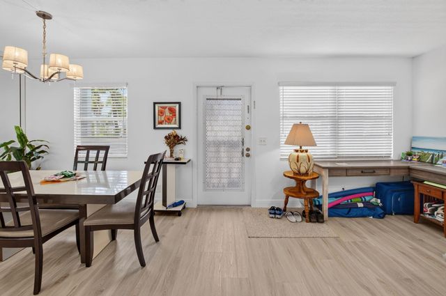 2008 EXETER A 2008, Boca Raton, FL 33434
