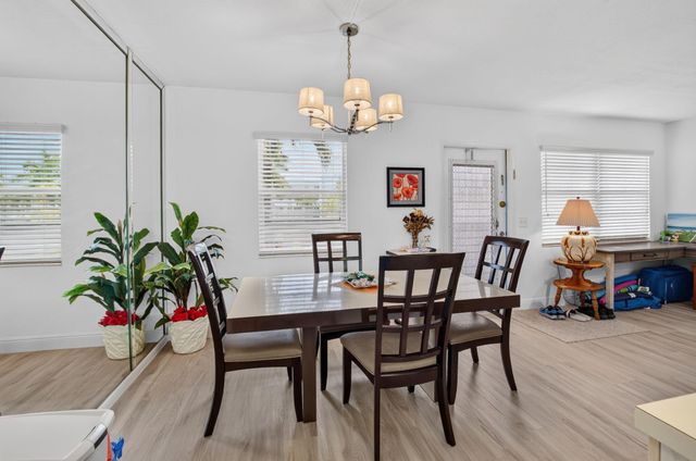 2008 EXETER A 2008, Boca Raton, FL 33434